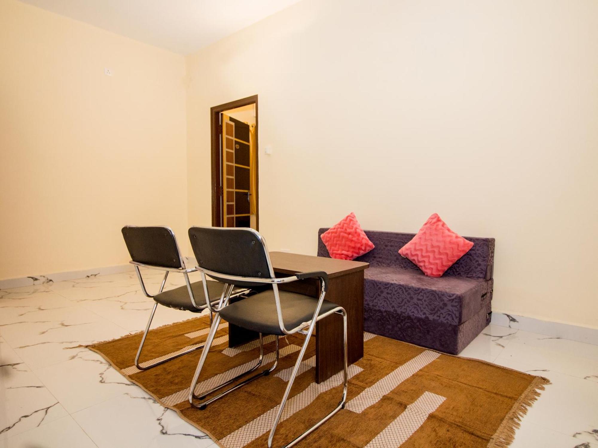 Pearl Suites, Tirupati Esterno foto